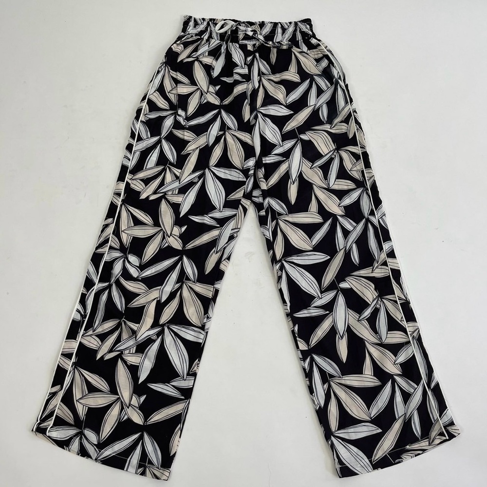 Black and White Floral Tropical Print Straight Leg Pants